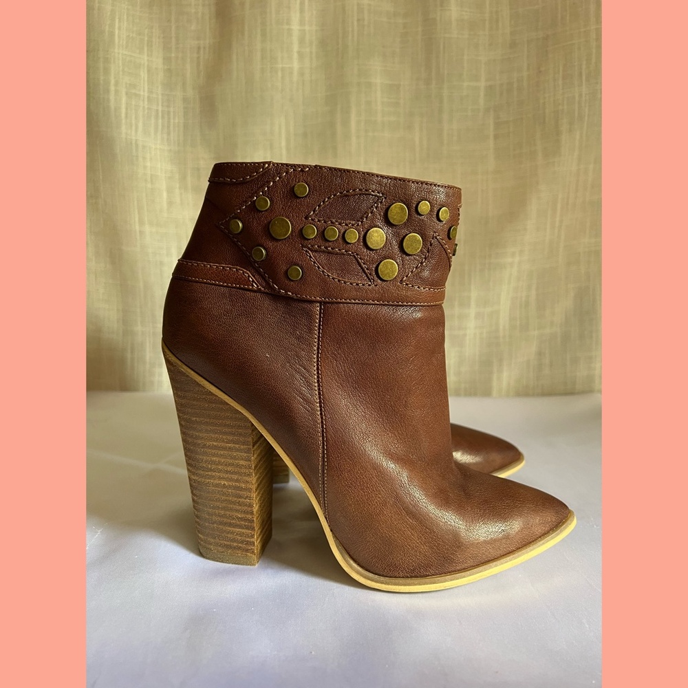 Nine West - Vintage America Vaclaret Brown Boots